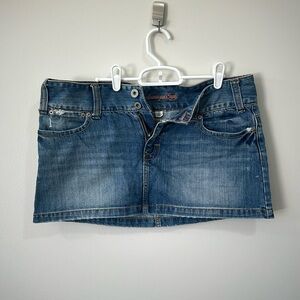 American Eagle mini denim skirt